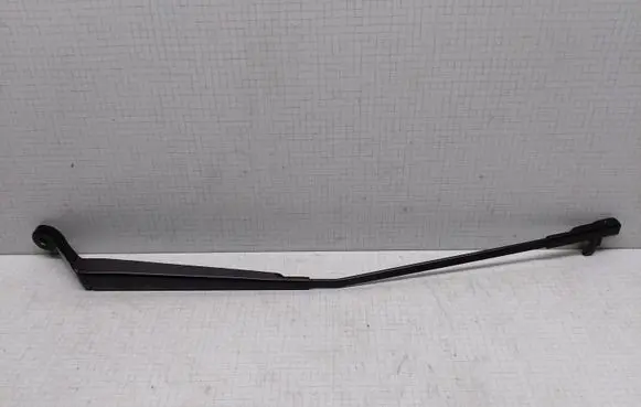 Peugeot 407 Front wiper blade arm