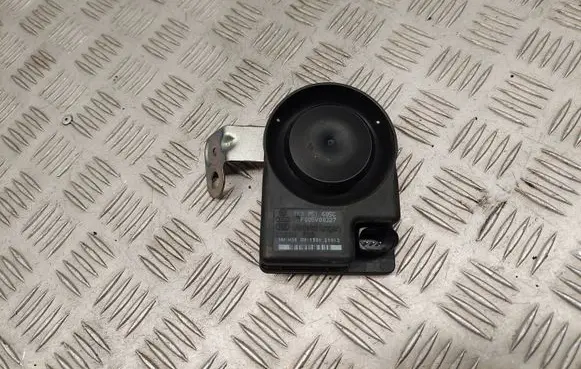 Audi Q5 SQ5 Alarm system siren 1K0951605C