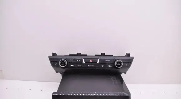 Honda Clarity Interior fan control switch 79610TRVA411M1