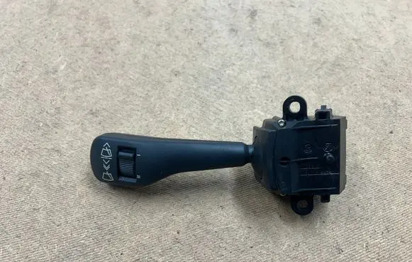 BMW 3 E46 Wiper control stalk 61318363669 8363669