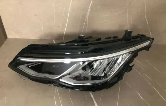 Volkswagen Golf VIII Headlight/headlamp 5H1941005 90150890