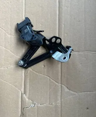 BMW 2 F44 Headlight/headlamp level sensor 6895466 25496911 21127
