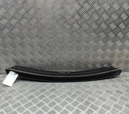 Tailgate/trunk spoiler