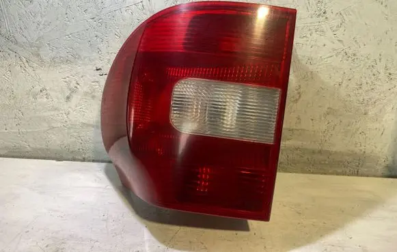 Skoda Yeti (5L) Rear/tail lights 5L0945258