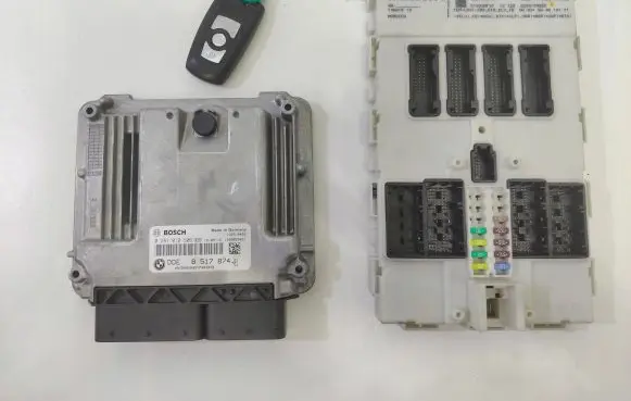 BMW 1 F20 F21 Engine ECU kit and lock set 