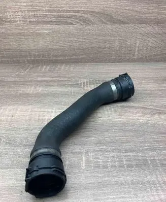 BMW 5 E39 Engine coolant pipe/hose 2248865 OETIKER