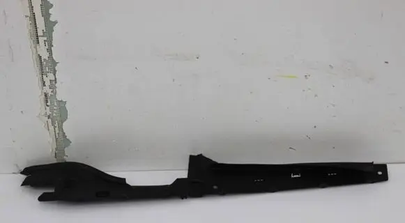 Ford Mondeo MK IV Fender end trim 7S71A02079A D2L4A