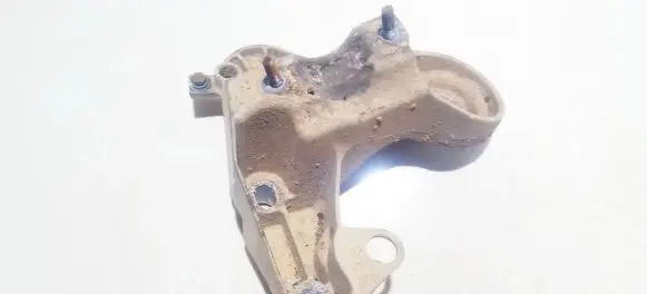 Audi A4 S4 B5 8D Engine mounting bracket 8d0199352h