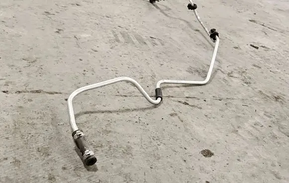 BMW X6 E71 Brake booster pipe/hose 11667571364