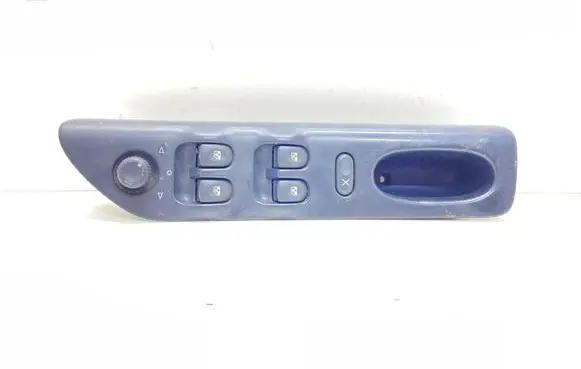 Renault Laguna I Electric window control switch 7701699599