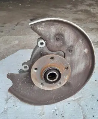 Audi A6 S6 C7 4G Rear wheel hub 8K0505431
