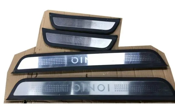 Hyundai Ioniq sill trim set (inner) 