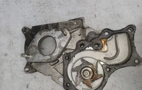 Toyota RAV 4 (XA20) Other engine bay part T123