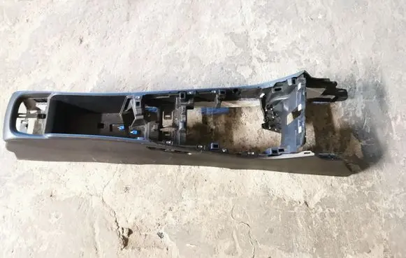 BMW X1 F48 F49 Center console 9335198
