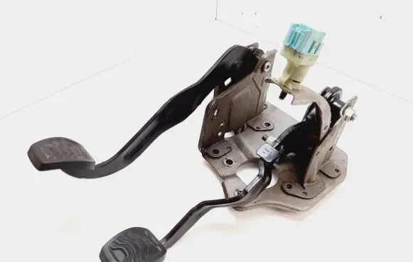 Ford Transit Pedal assembly GK212450BD