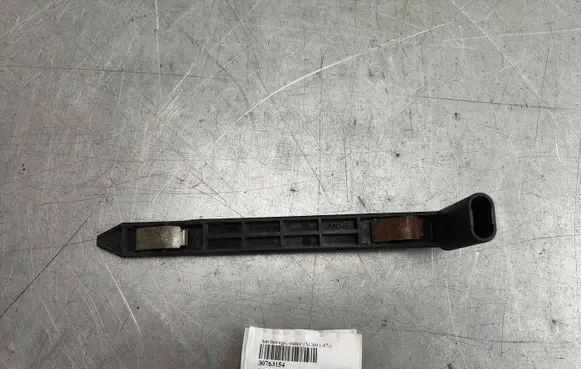 Volvo XC60 Headlight/headlamp mounting bracket 30763154