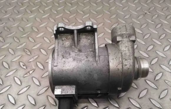 Volvo XC60 Water pump 31368715