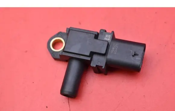 Ford Mondeo MK I Sensor FS7A9G824AA