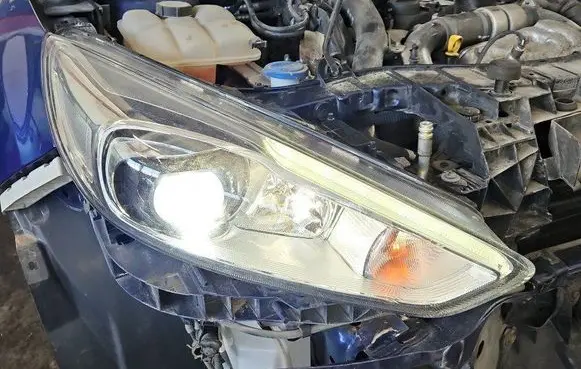 Ford Focus Headlight/headlamp F1EB-13D154-AD IMPRK1472780