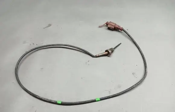 Skoda Superb B8 (3V) Exhaust gas temperature sensor 04L906088DB