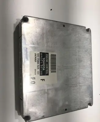 Toyota Corolla Verso E121 Engine control unit/module 896610F100