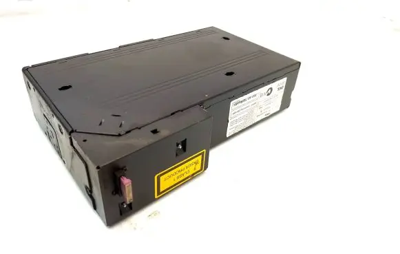BMW 5 E39 CD/DVD changer 6908948 020150
