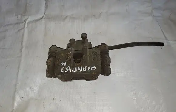 Mitsubishi Grandis Rear brake caliper MN116310