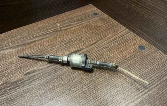 Mercedes-Benz Sprinter W901 W902 W903 W904 Webasto auxiliary heater fuel pump 20175645