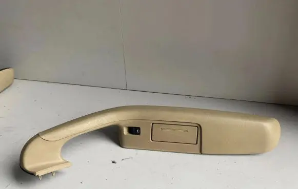 Audi A6 S6 C6 4F Rear door handle trim 4F0868393