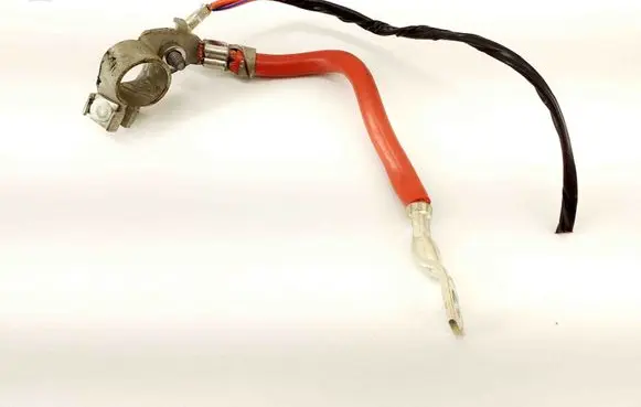 Positive cable (battery)