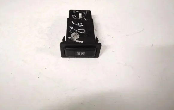 Toyota Yaris Verso DTC switch tr8801
