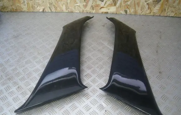 Mitsubishi 3000 GT (B) pillar trim (top)