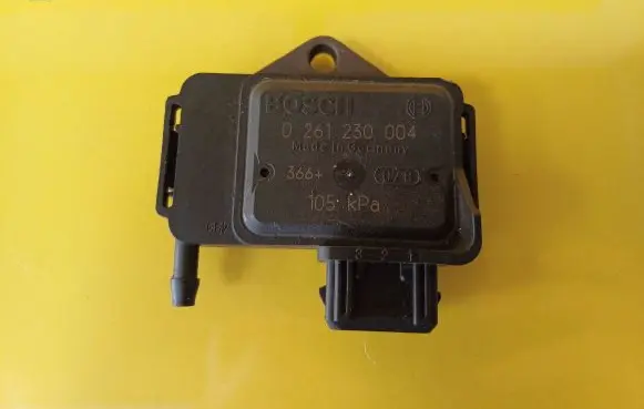 Peugeot 405 Air pressure sensor 0261230004
