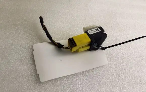 Porsche Panamera (970) Airbag deployment crash/impact sensor 97061822102