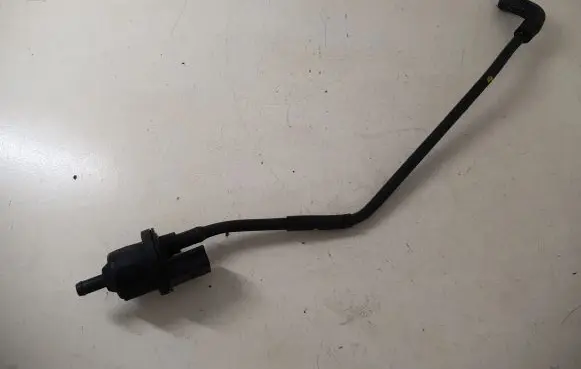 Volkswagen Up Vacuum line/pipe/hose 6QE906517 04C133366Q
