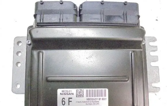 Nissan Almera Tino Engine control unit/module ECU MEC32-211