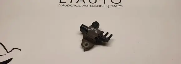 Nissan Murano Z50 Vacuum valve K5T46673