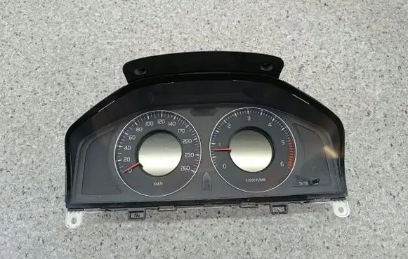 Volvo S80 Speedometer (instrument cluster)