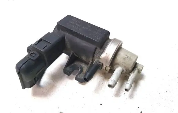 Volkswagen Caddy Turbo solenoid valve 1J0906627B