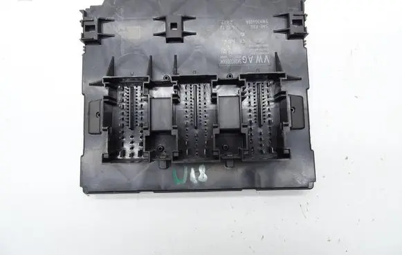 Volkswagen Golf VI Comfort/convenience module 5K0937086M