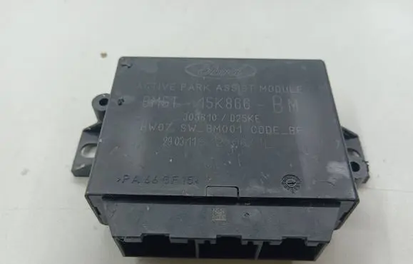 Ford Focus Parking PDC control unit/module BM5T15K868BM