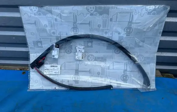 Mercedes-Benz V Class W447 Front door glass trim molding A4477200100