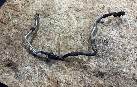 Audi Q7 4L Air conditioning (A/C) pipe/hose 7L6820017D