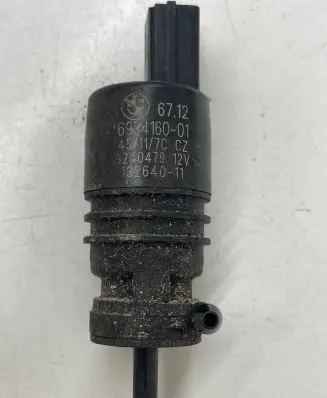 BMW 5 F10 F11 Windscreen/windshield washer pump 6934160 3240479 13264011