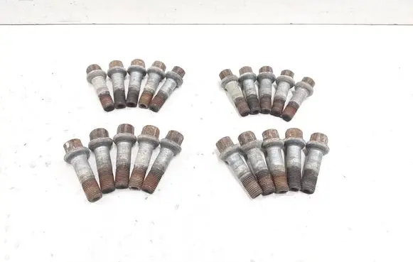 Mercedes-Benz R W251 Nuts/bolts 