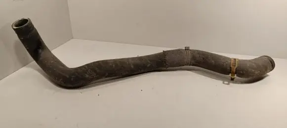 Nissan Navara D40 Engine coolant pipe/hose