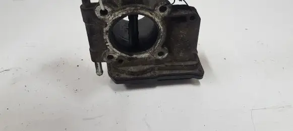 Mazda 6 Throttle valve RF7J136B0