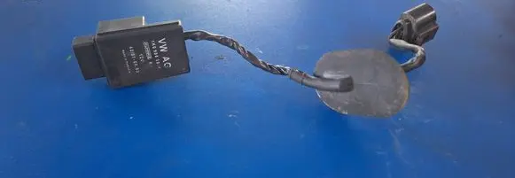 Volkswagen Golf V Fuel injection pump control unit/module 1k0906093a