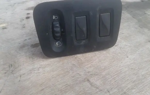 Renault Master III Headlight level height control switch 8200379685