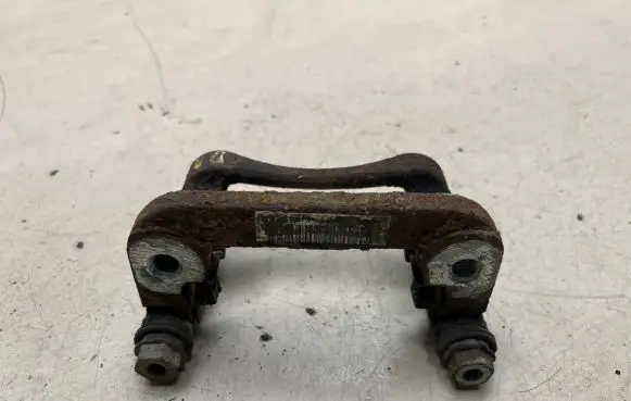 Opel Insignia A Brake caliper pad carrier rear 